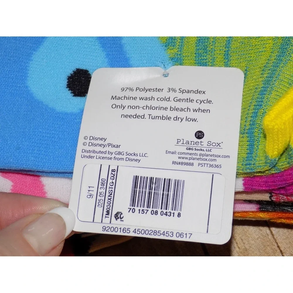 DISNEY TSUM TSUM 6 Pairs of Socks Fits Shoe Size 4-10 Stich Mickey Minnie NEW
